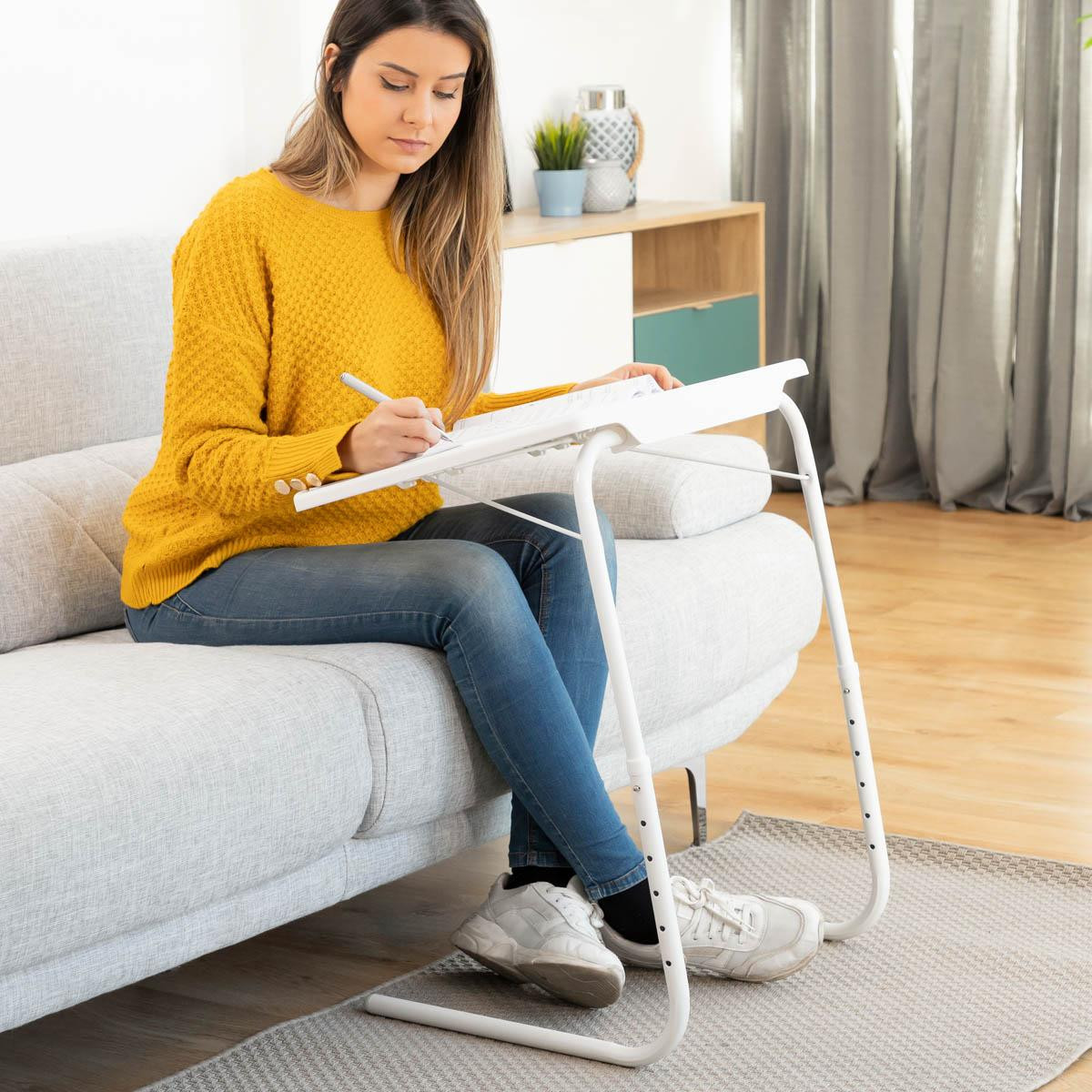Mesa plegable y ajustable