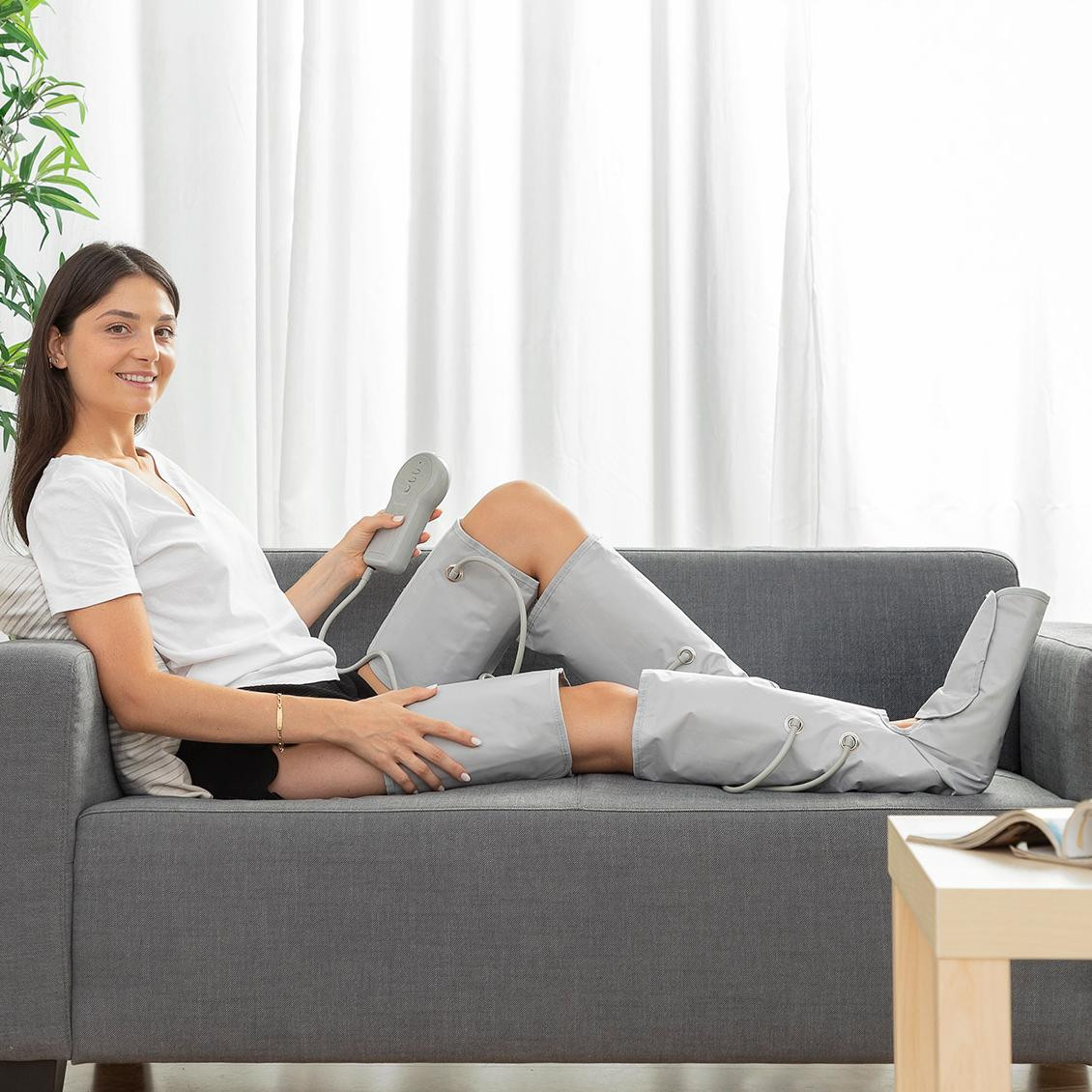 Device for Leg Massage with Air Compression