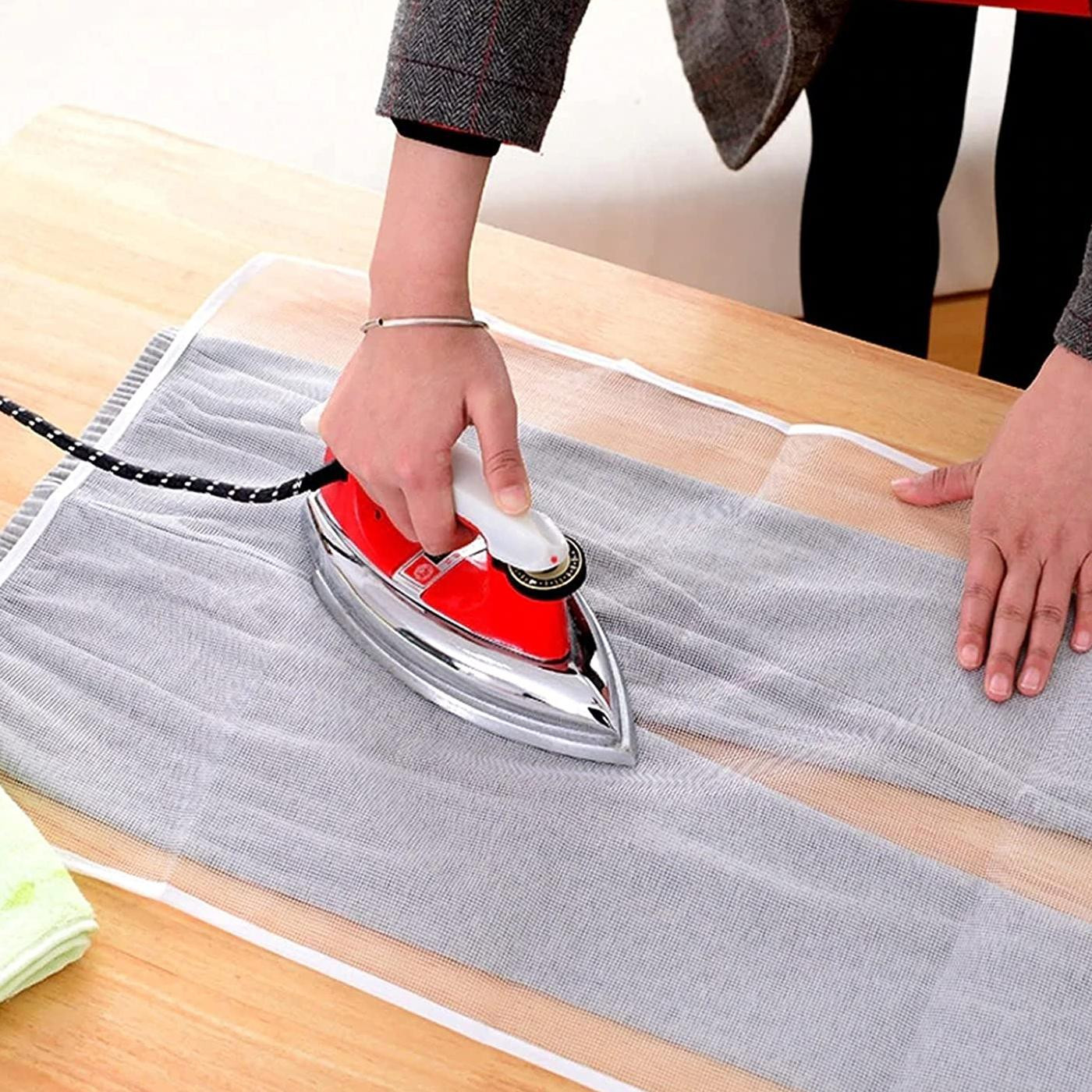 Clothes protector for Ironing - 90 x 40 cm