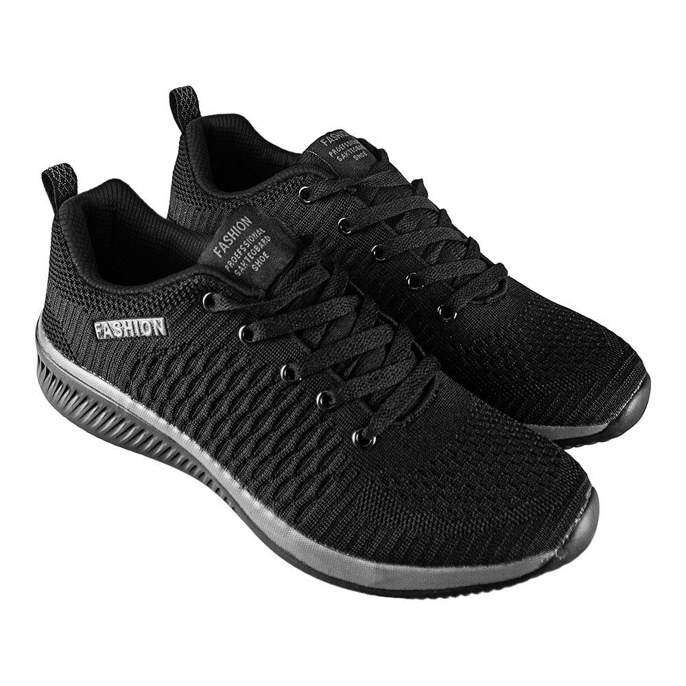 Sneakers, Zwart