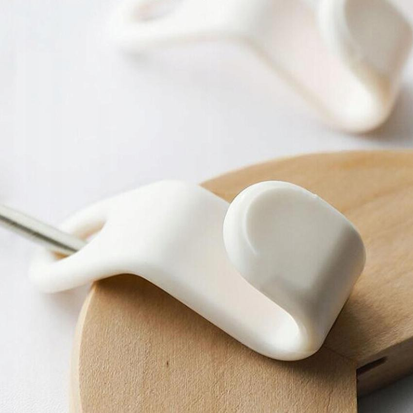 60x Ganchos para Perchas - Blanco