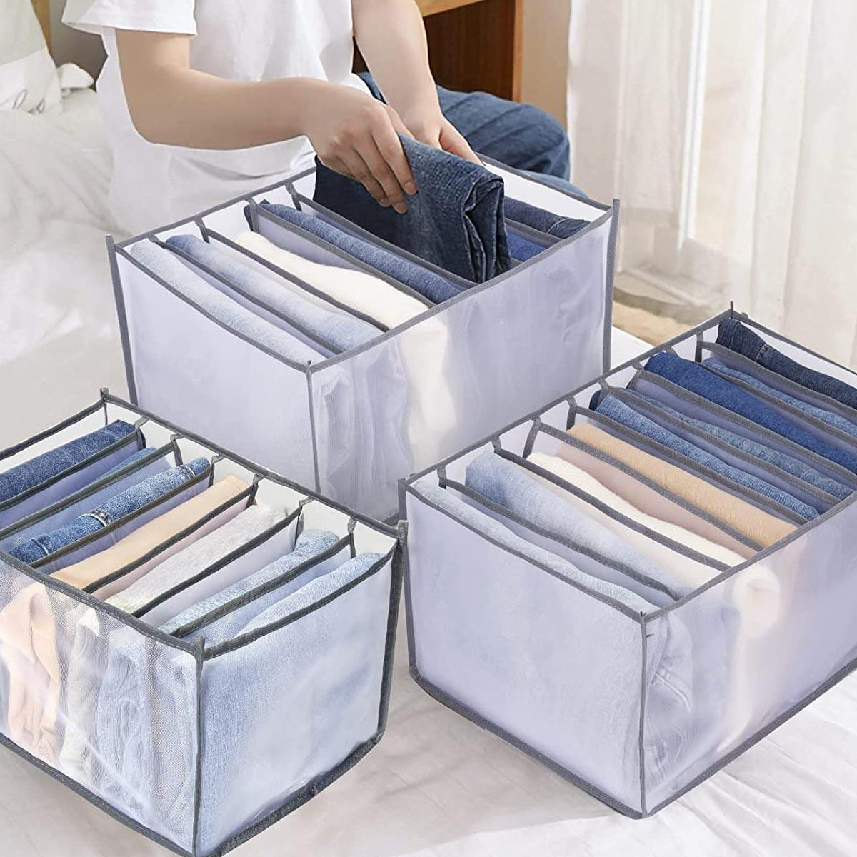 Clothes storage - Box with 7 compartments