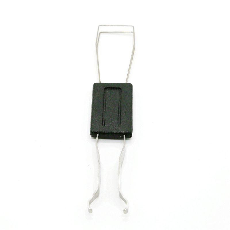Multifunctional key remover-2-in-1