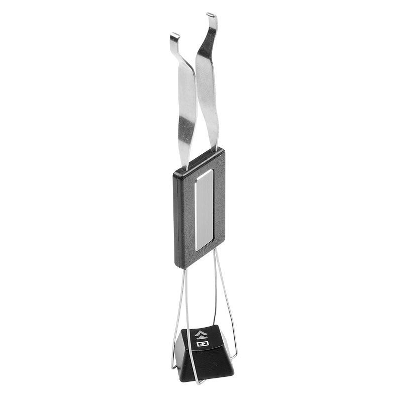 Multifunctional key remover-2-in-1