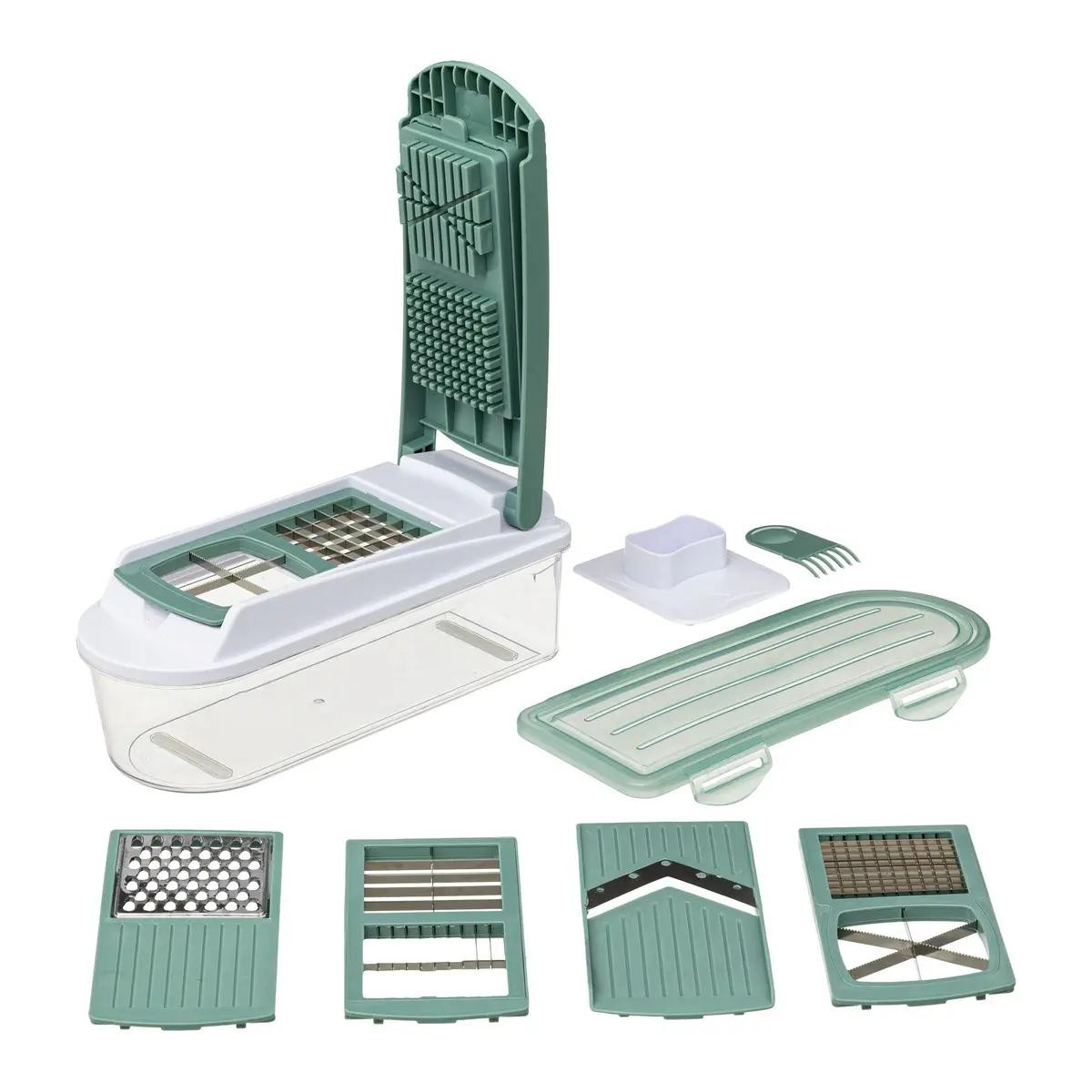 Multifunctional vegetable cutter with collector