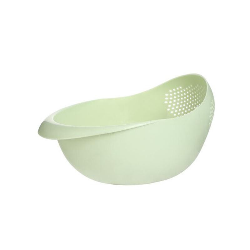Strainer for rinsing - practical kitchen accessories