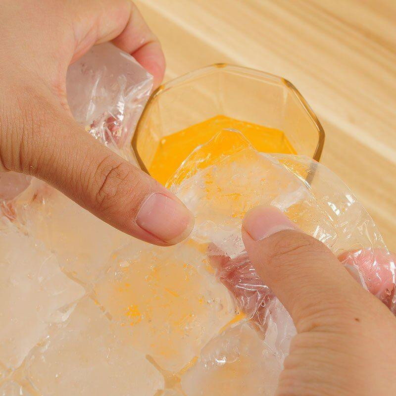 Self -closing ice cubes - 10 pcs