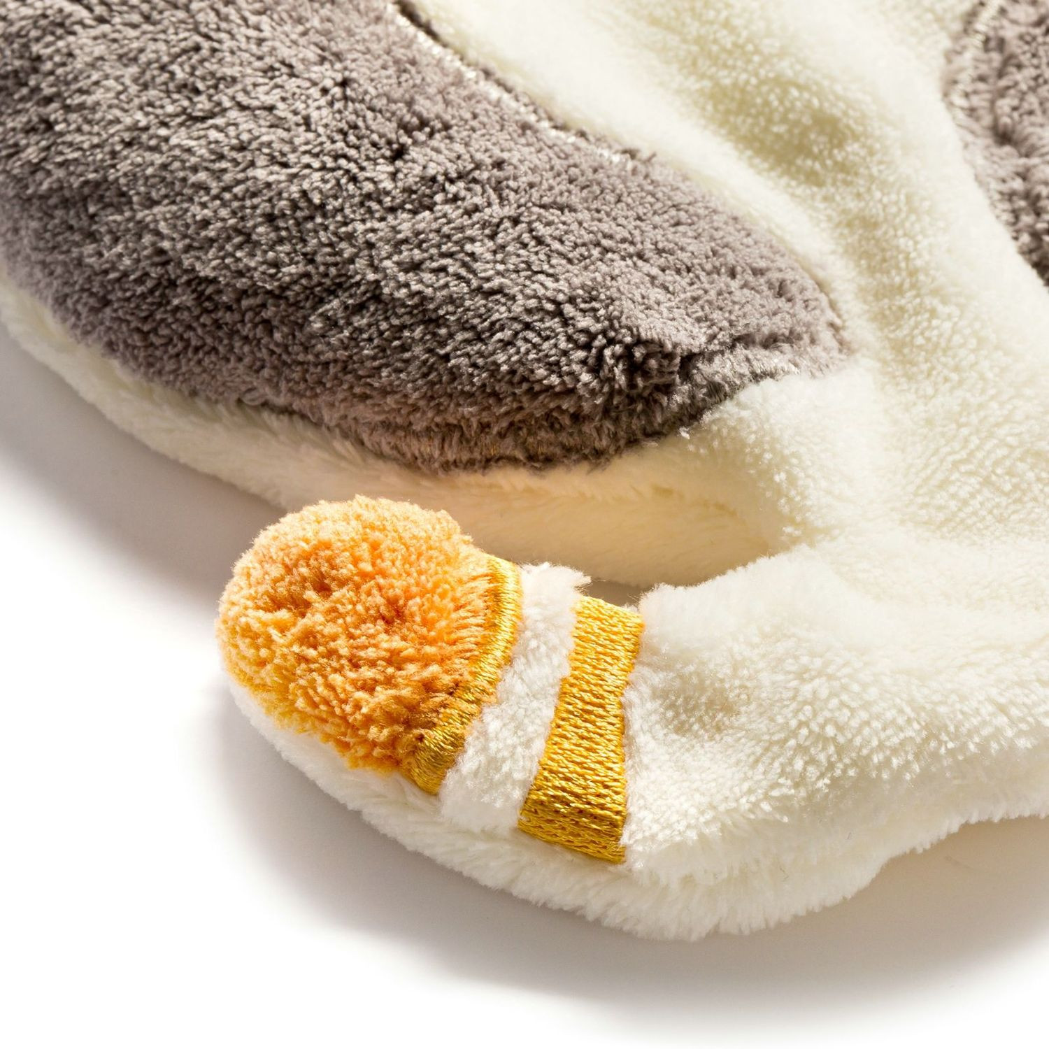 Small cat -shaped towel