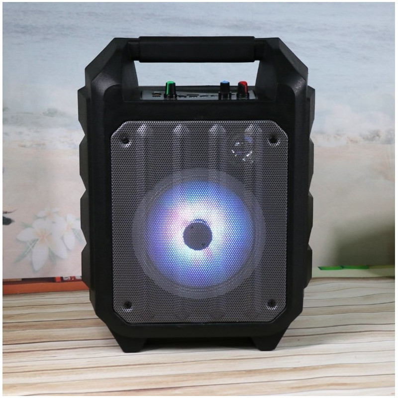 Bluetooth speaker with karaoke - 3,000 mAh