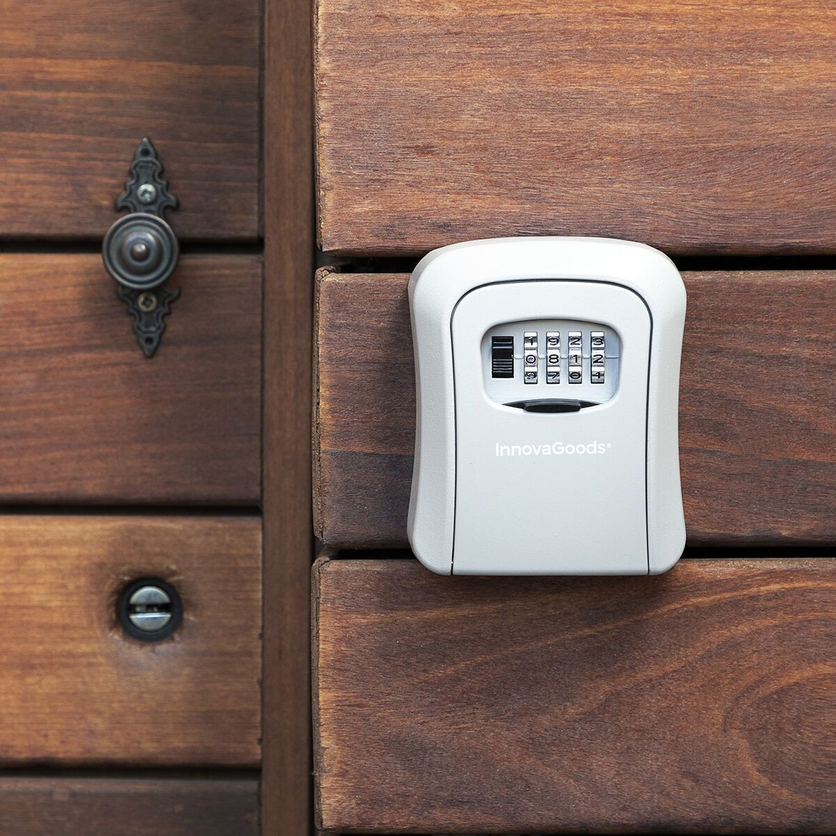 Safety cabinets for keys - gray
