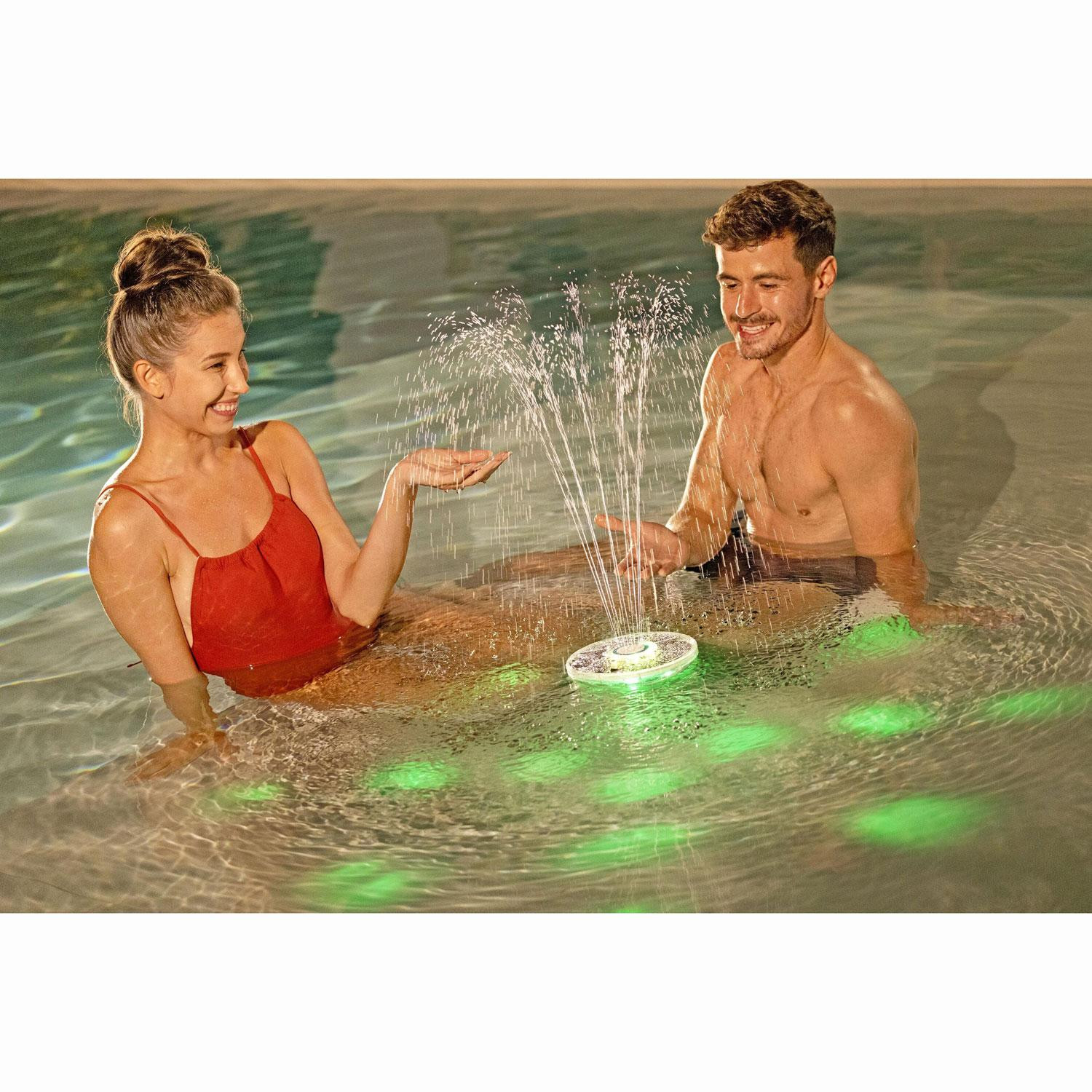 Fonte de piscina LED solar FloatBright