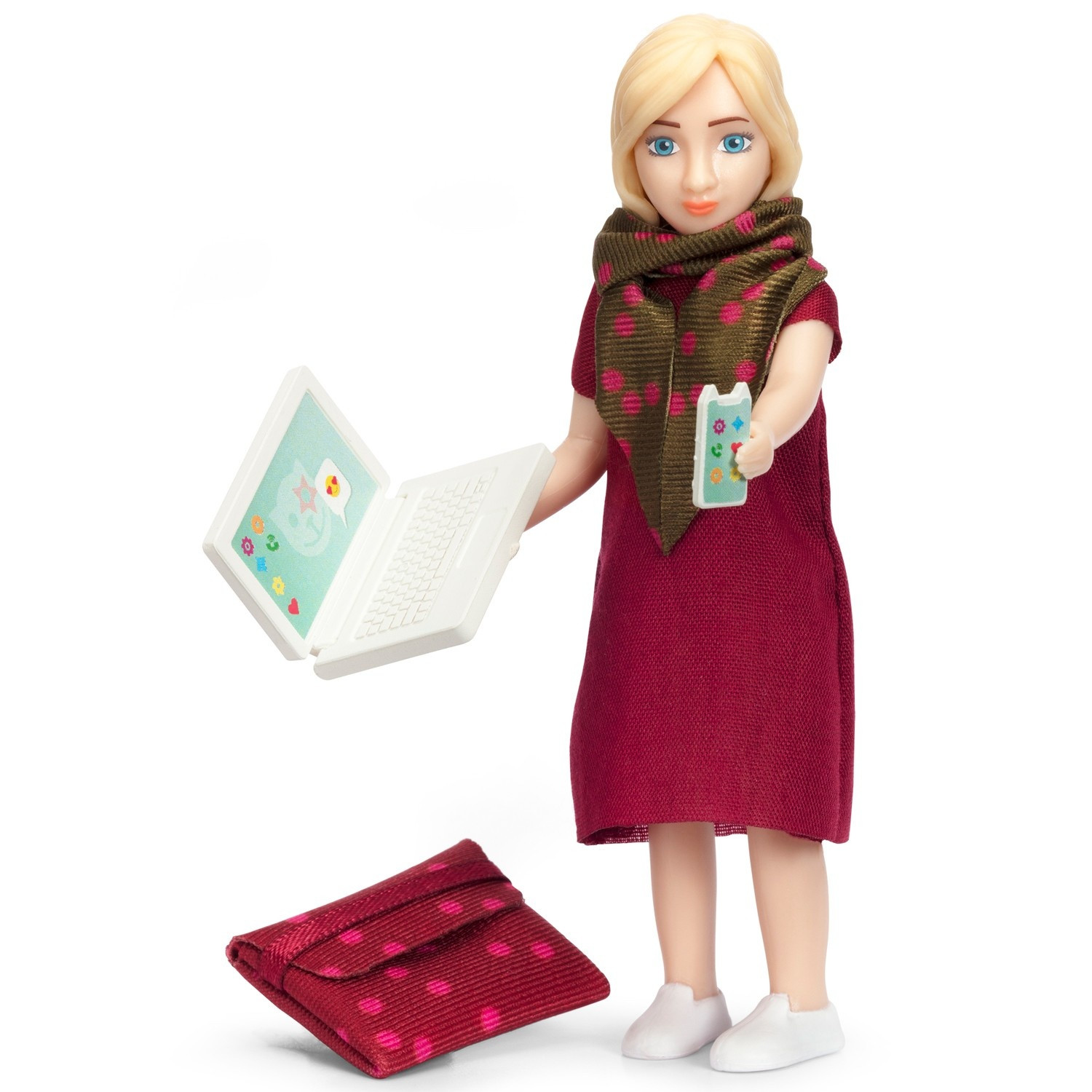 muñeca con computadora