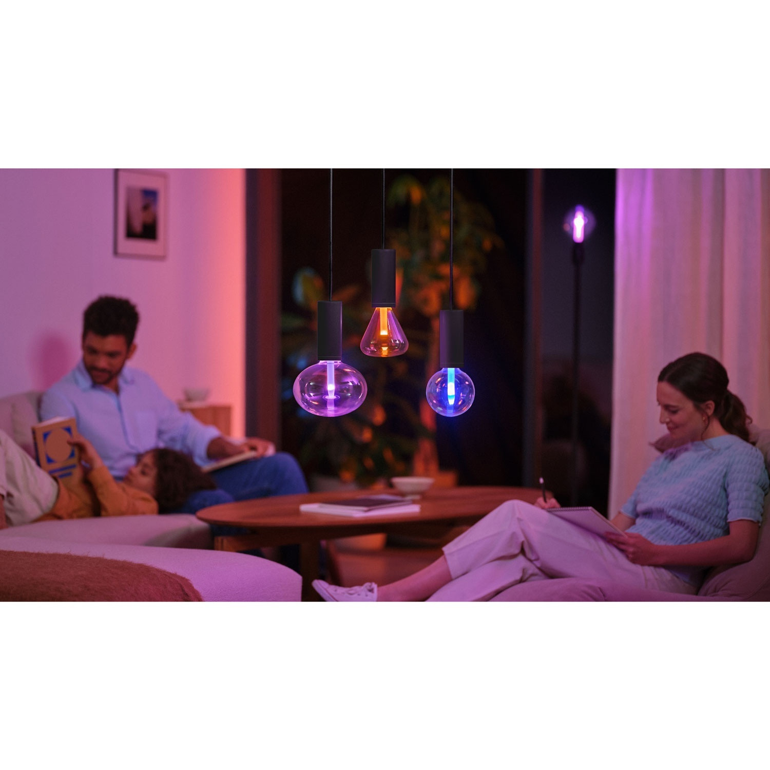 Hue Lightguide Triangle E27 Wit en kleurambiance