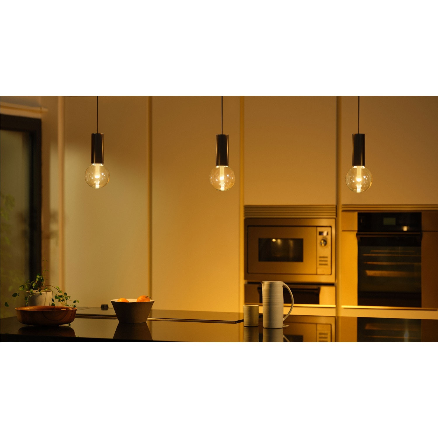 Hue Lightguide Globe 95mm E27 Branco e Colorido Ambiente