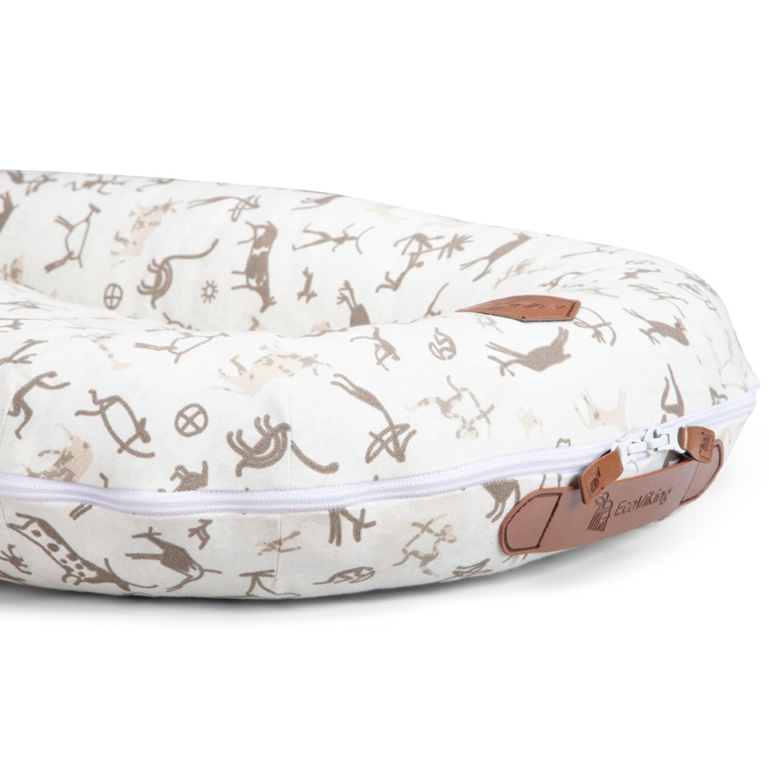 Decken Sie das Babynest Viking Cave ab