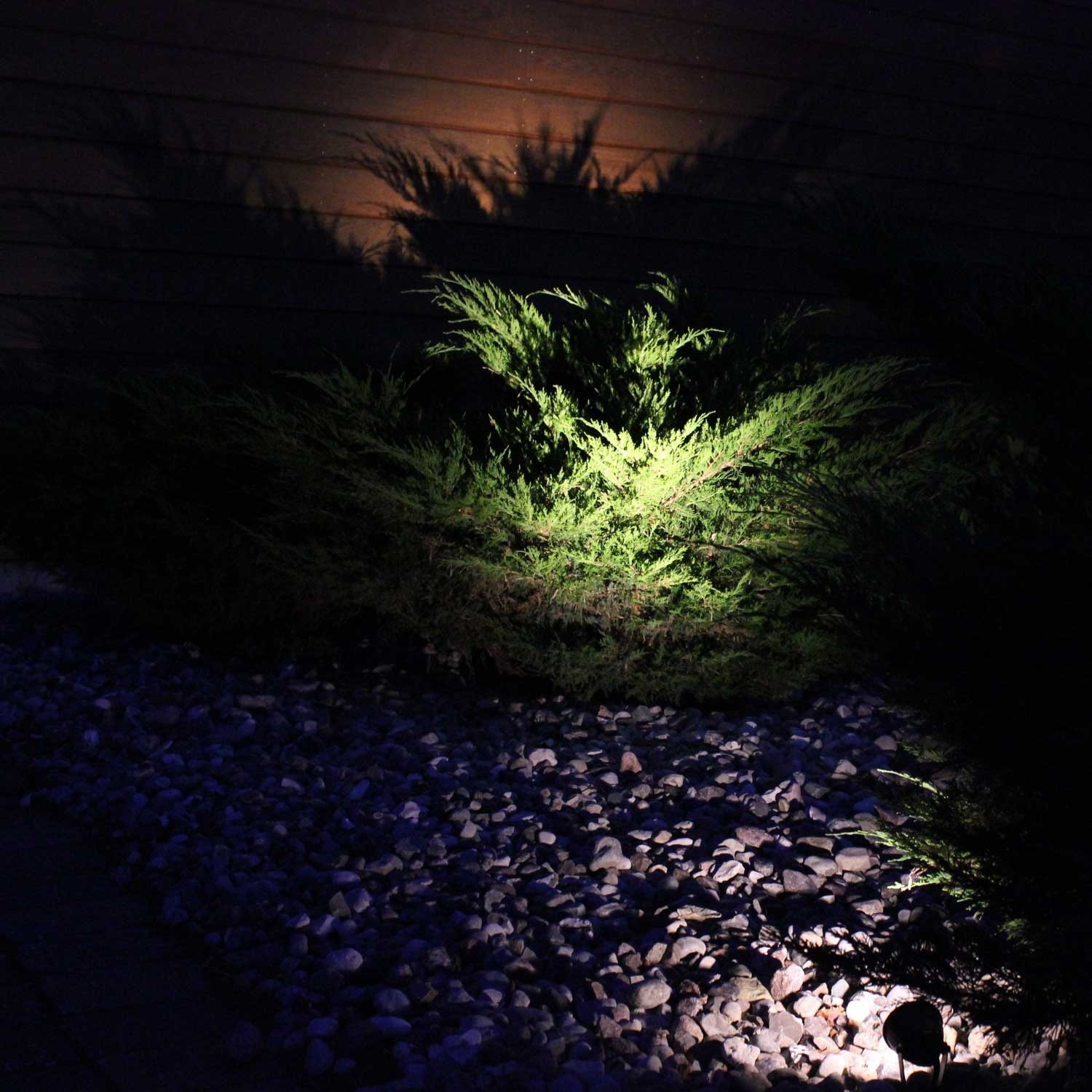 Luminus Gartenstrahler Schwarz