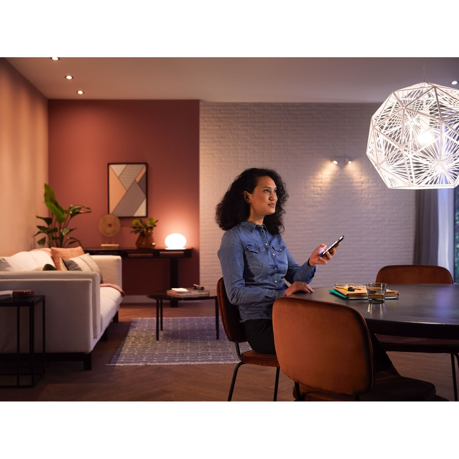 Hue Startkit White 3 x E27 z pilotem