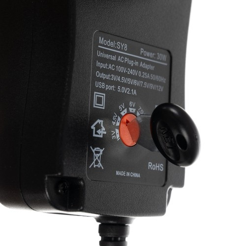Universal-Netzteil 12V 5A Adapter