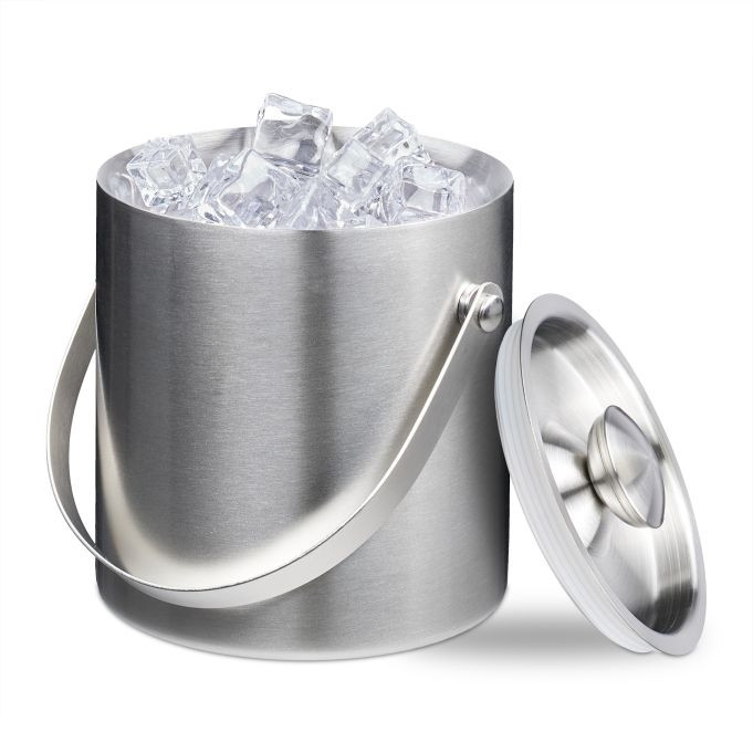 Eiswürfelschale mit Deckel