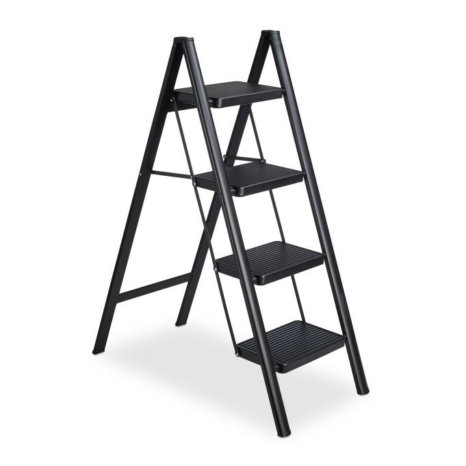 Folding steel stepladder