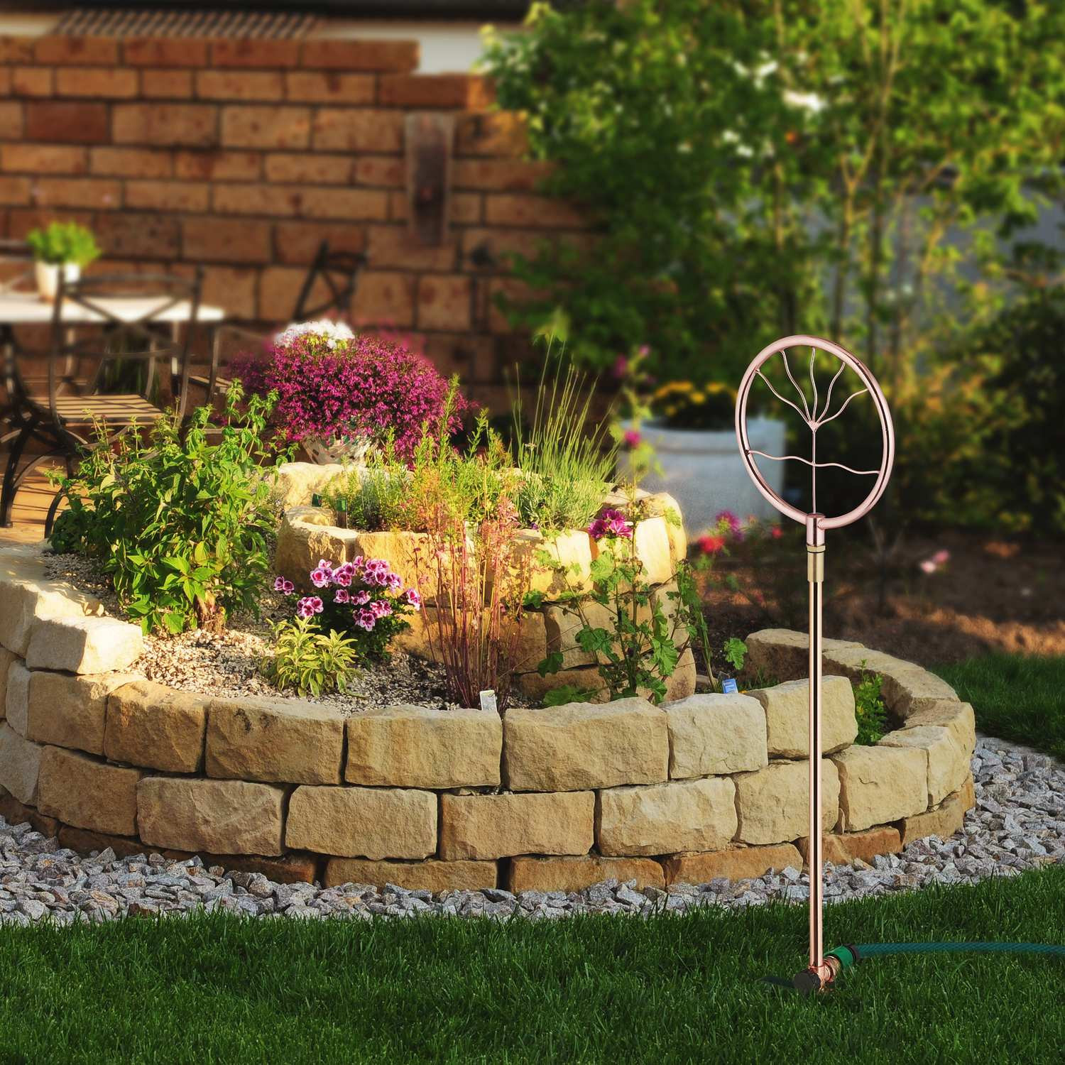 Gartenregner mit Spirale