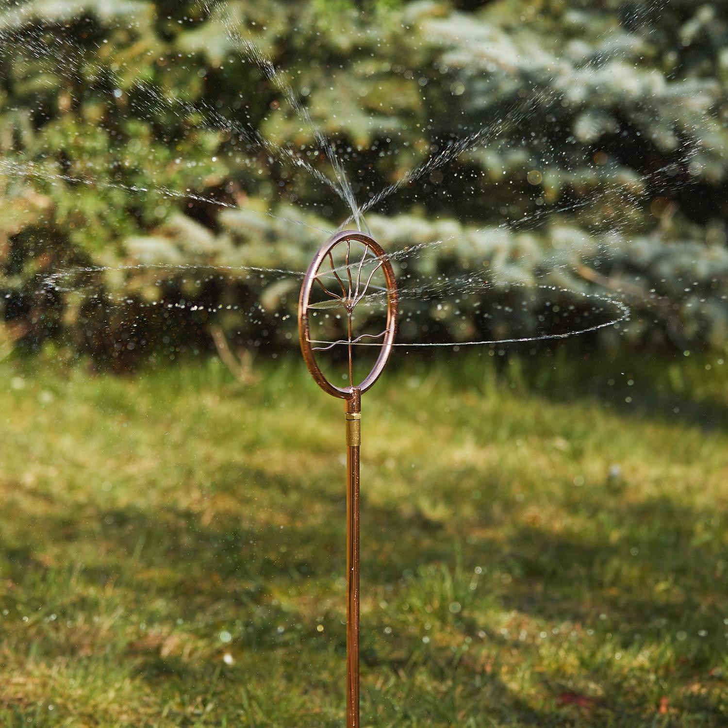 Gartenregner mit Spirale
