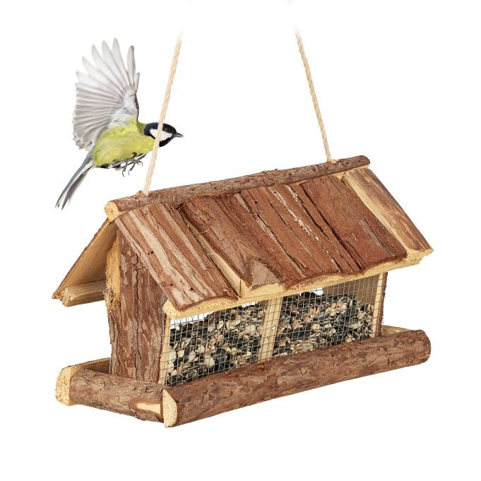 Vogelhäuschen mit Rinde