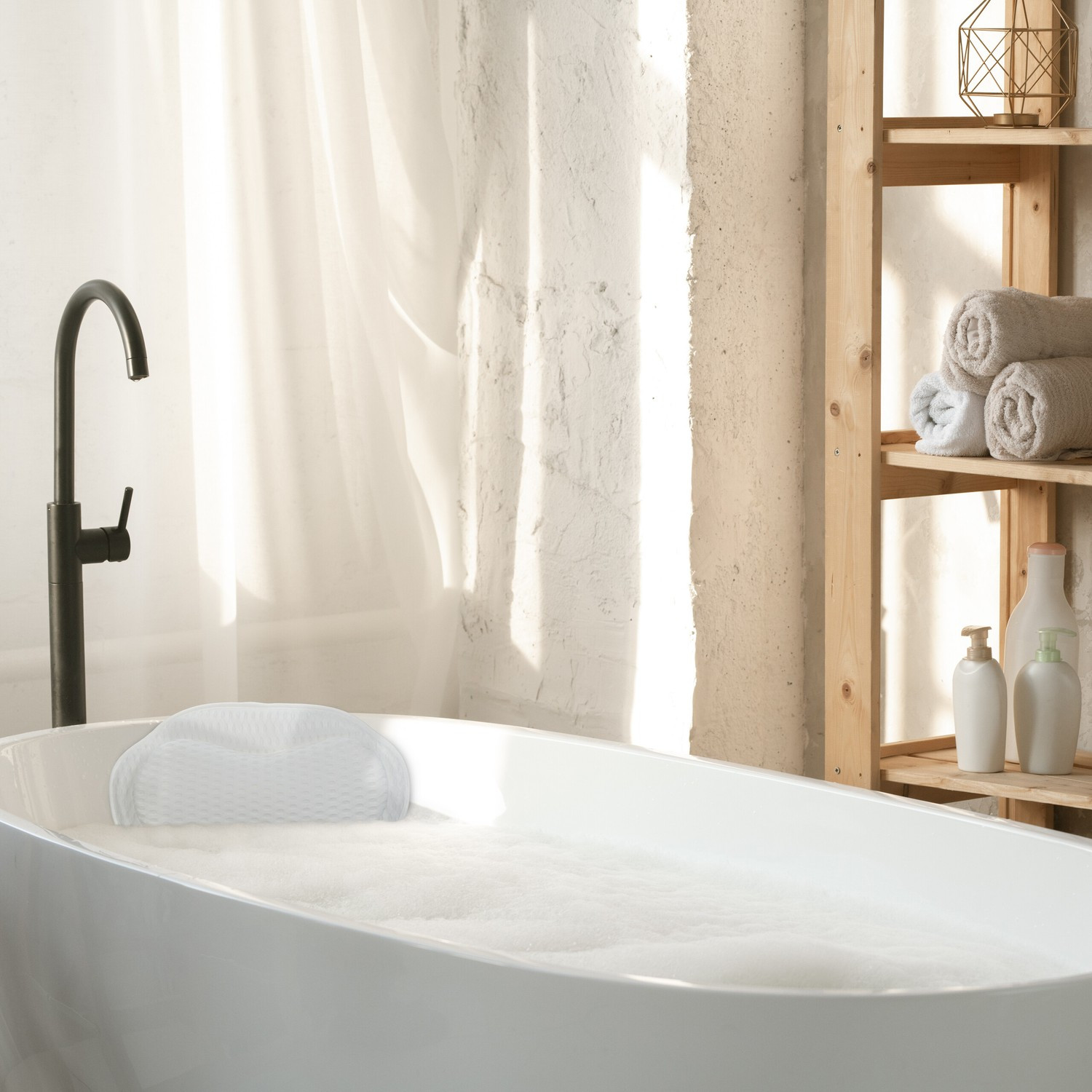 Cuscino da bagno bianco