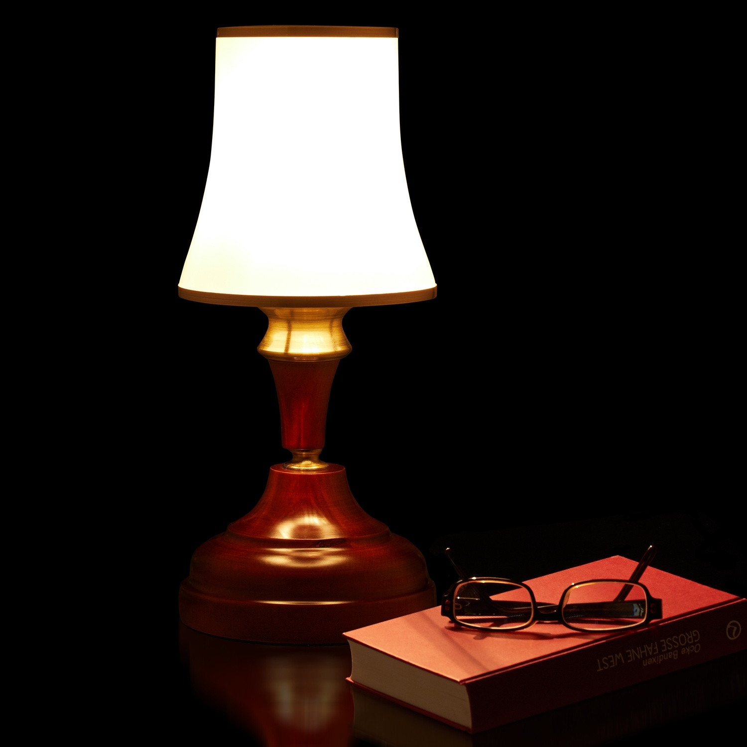 Lampe de table ancienne