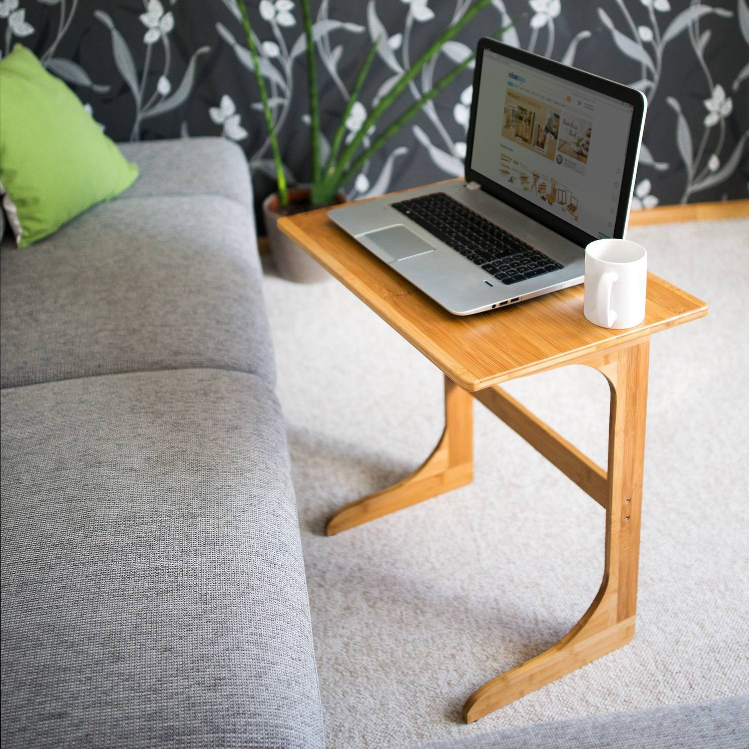 Mesa lateral de bambu para laptop