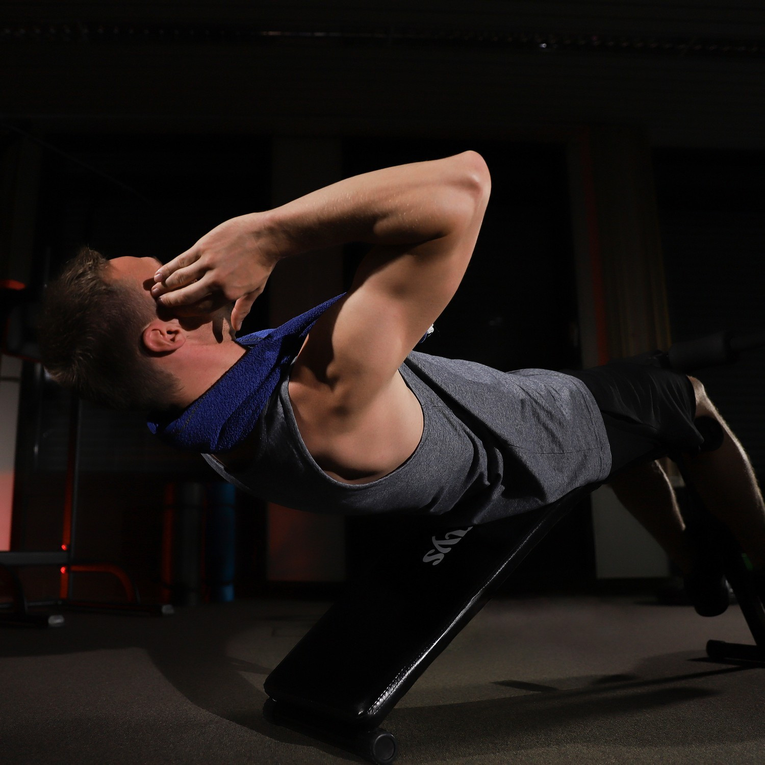 Bauchtrainer-Trainingsbank