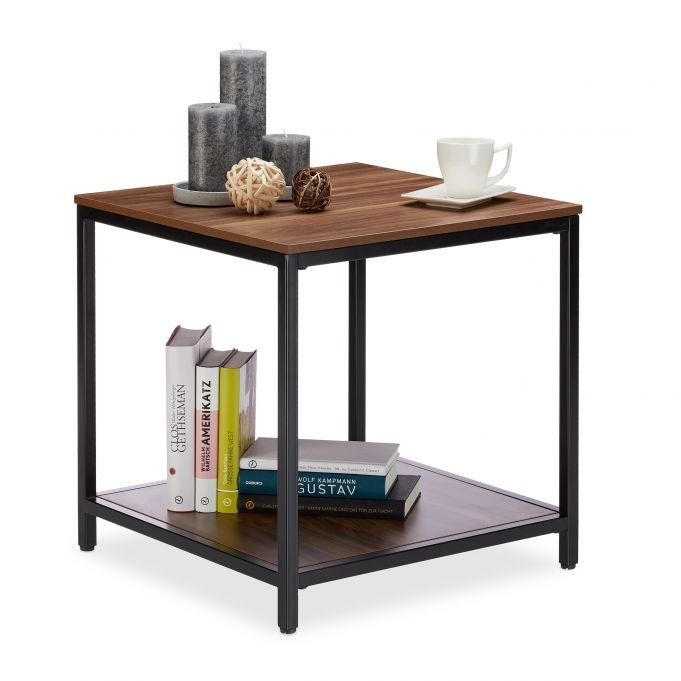 Mesa lateral de madeira com base de metal