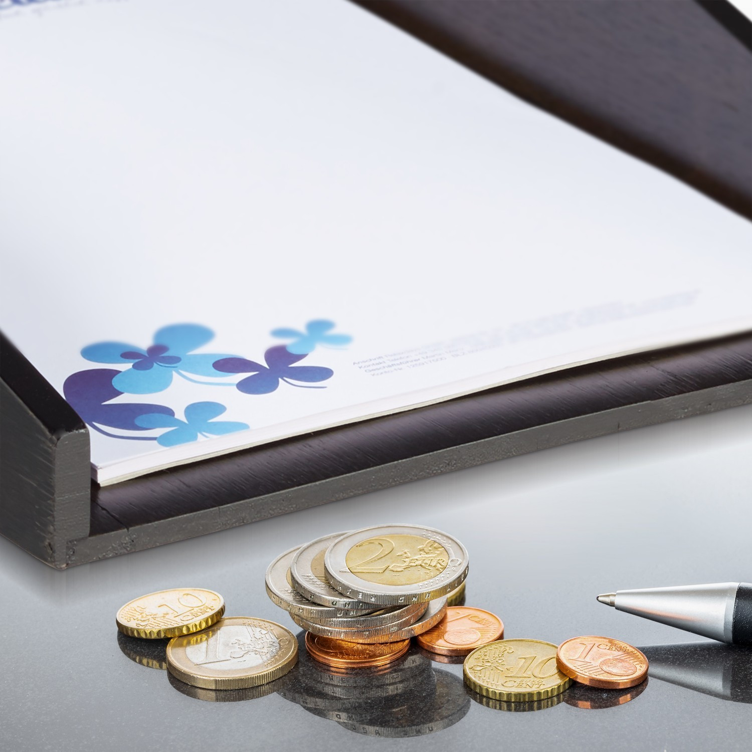 Porte-documents en bambou marron