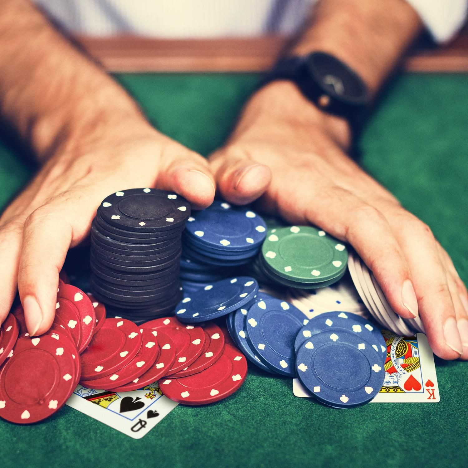 Juego de póquer grande
