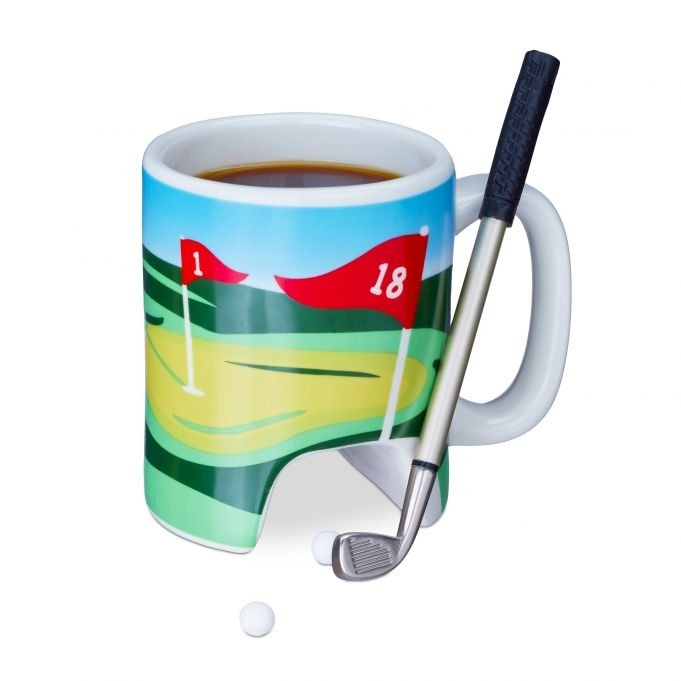 Caneca de golfe com taco