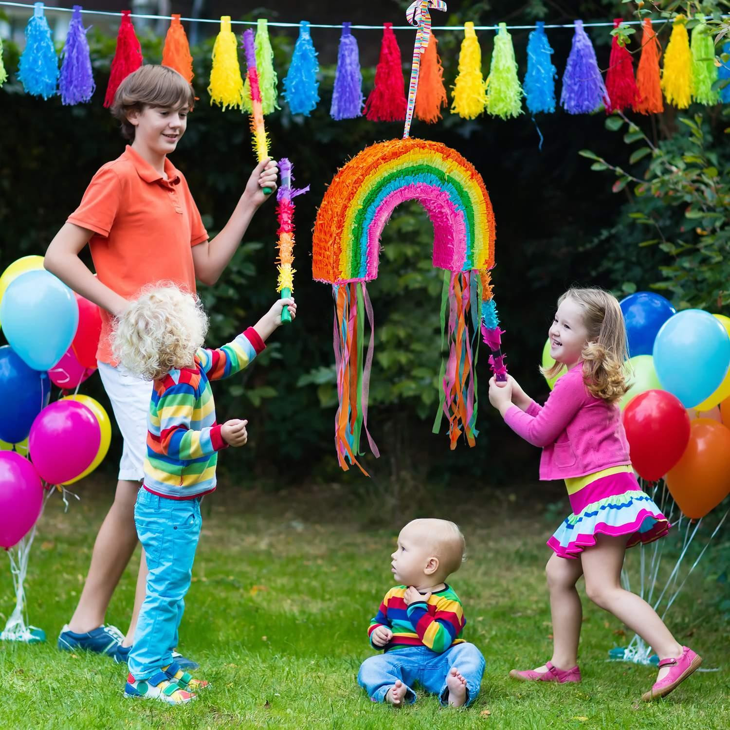 Piñata Regenbogen