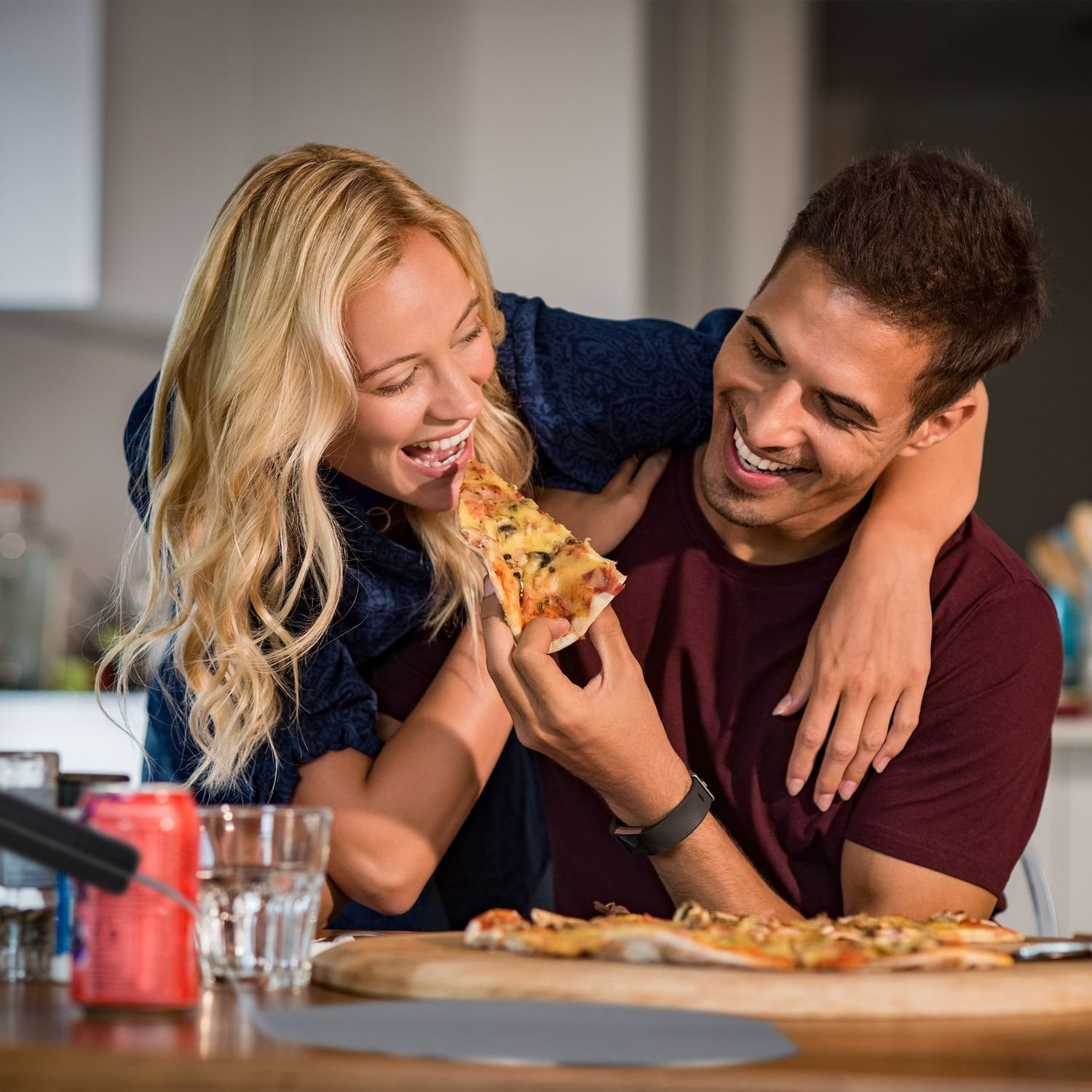 Pizzaschieber mit Holzgriff