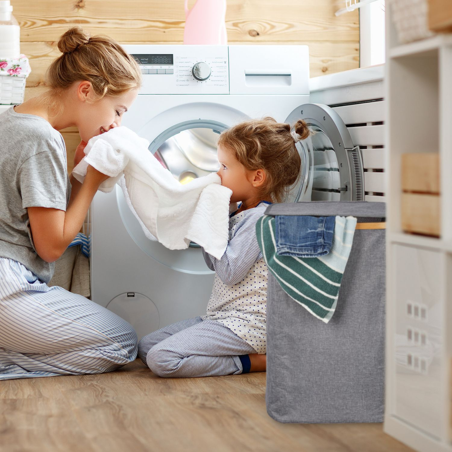 Laundry basket with lid square