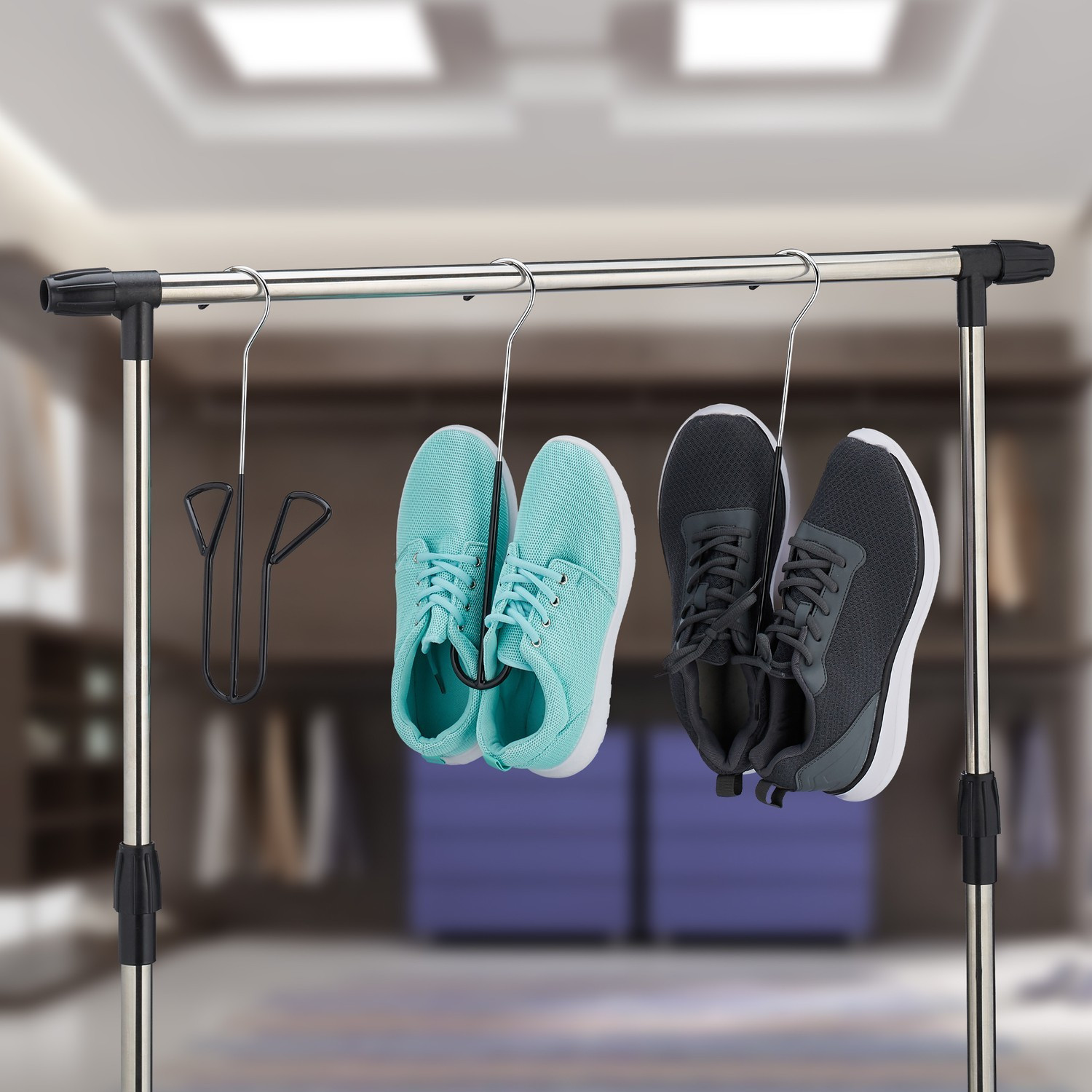 Ensemble de 3 cintres à chaussures