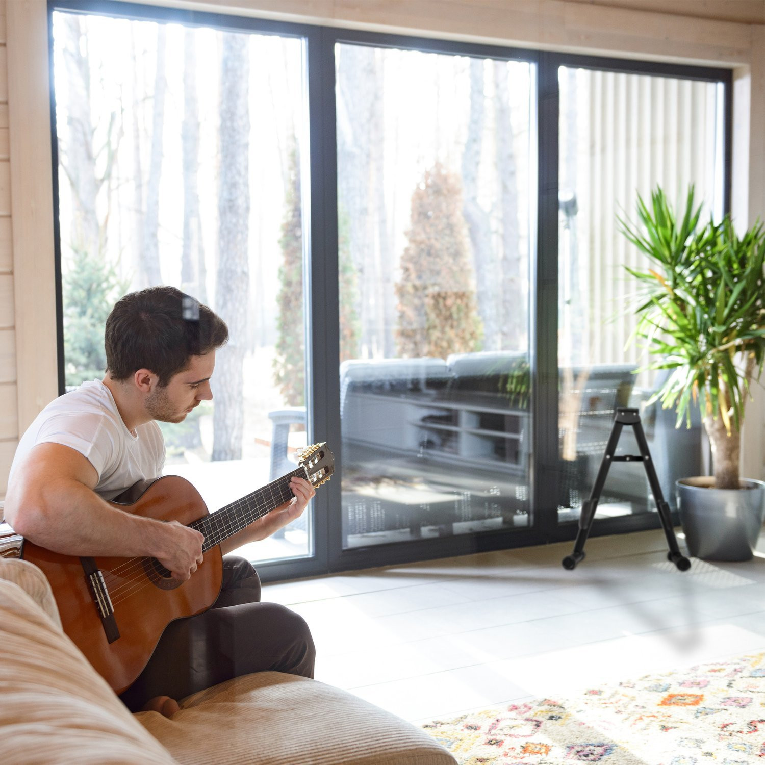 Supporto pieghevole per chitarra