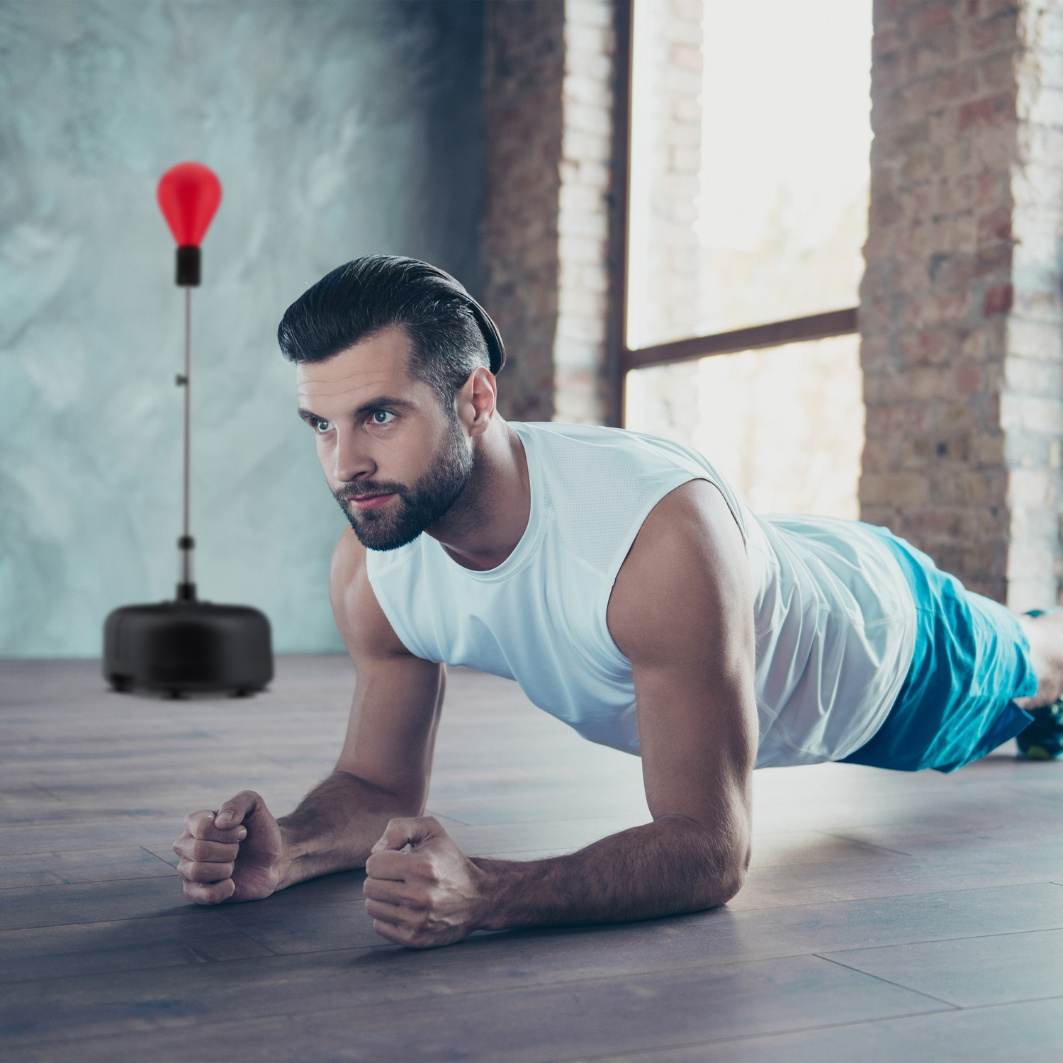 Palla da boxe su supporto