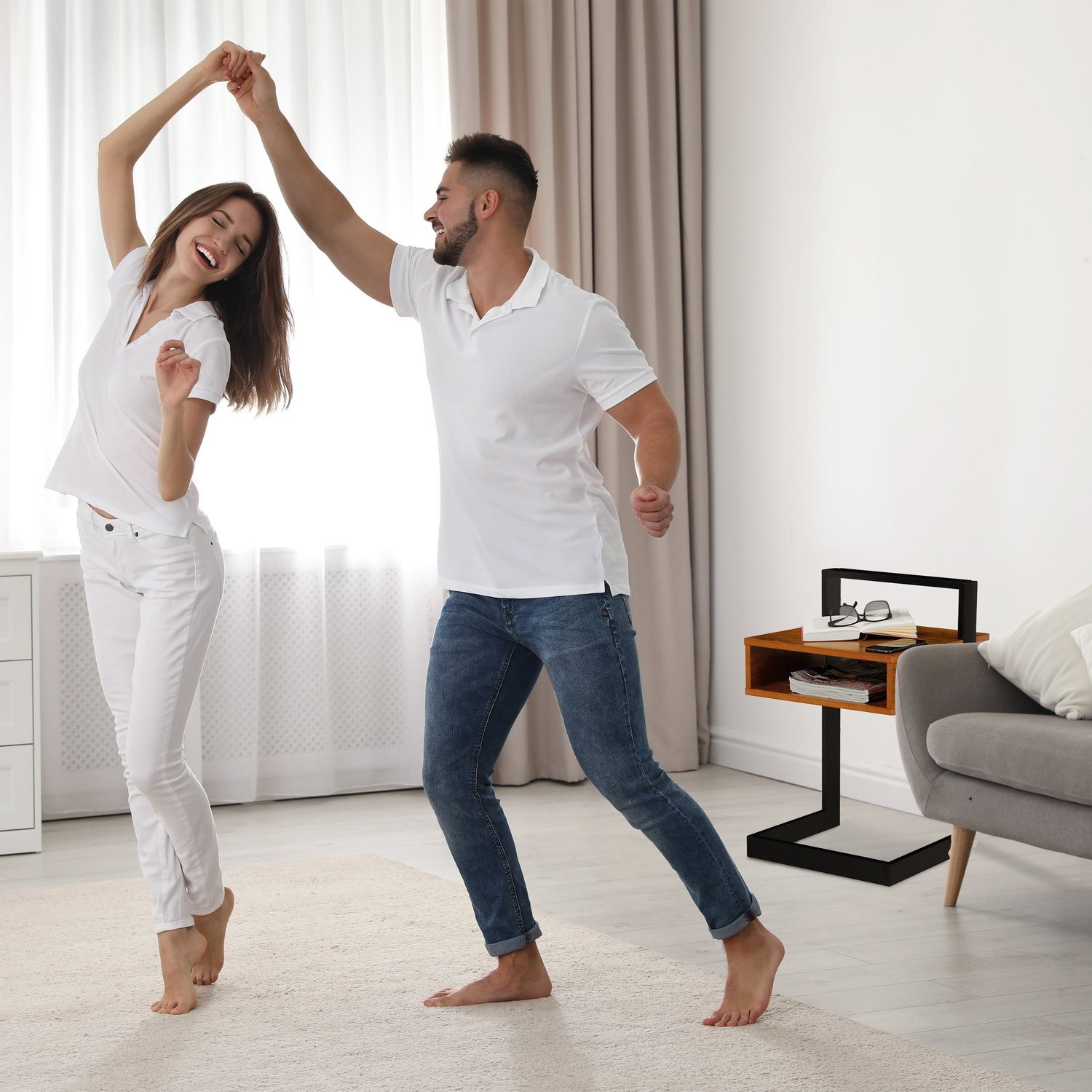 Table d'appoint aspect noyer avec compartiment