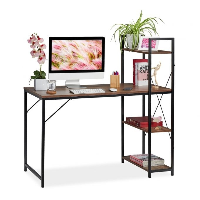 Bureau avec étagère
