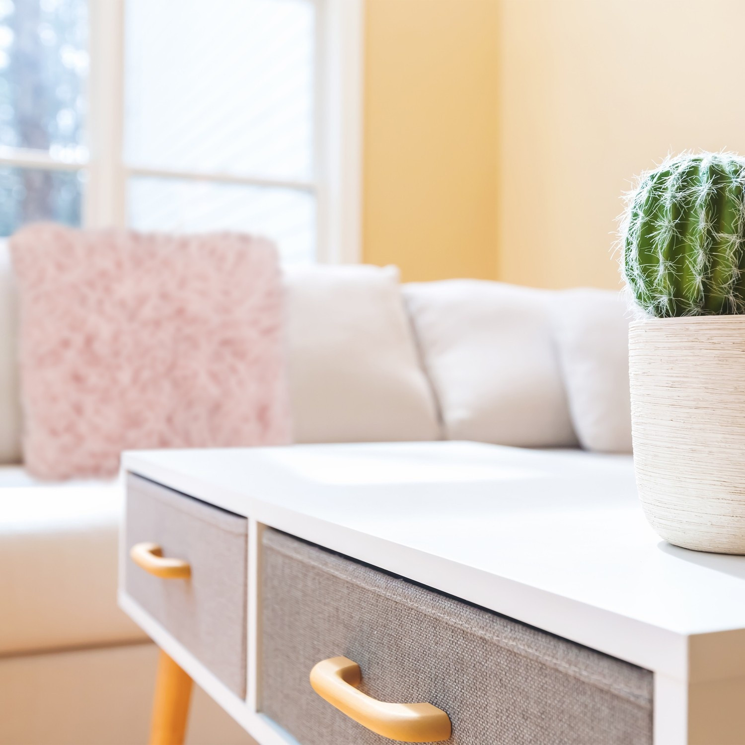 Almohada mullida rosa
