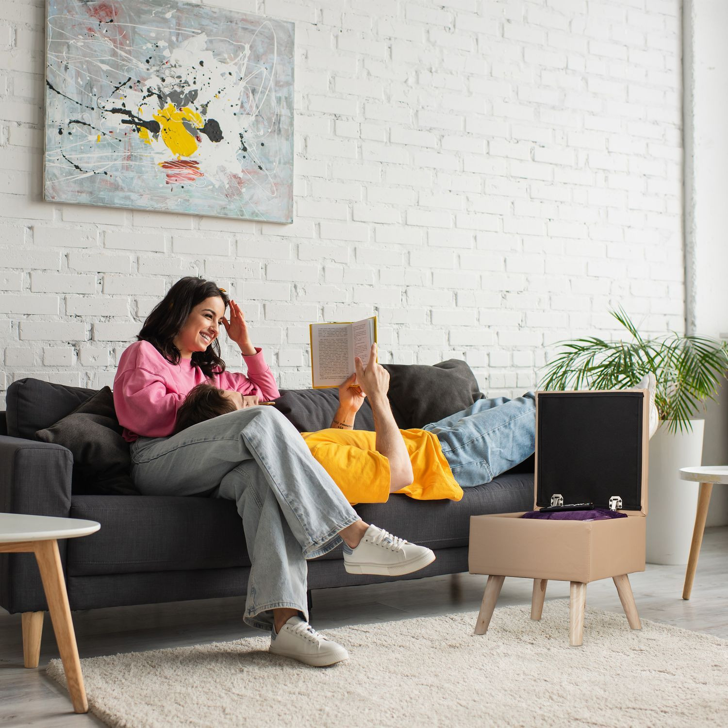 Hocker mit Stauraum Kunstleder