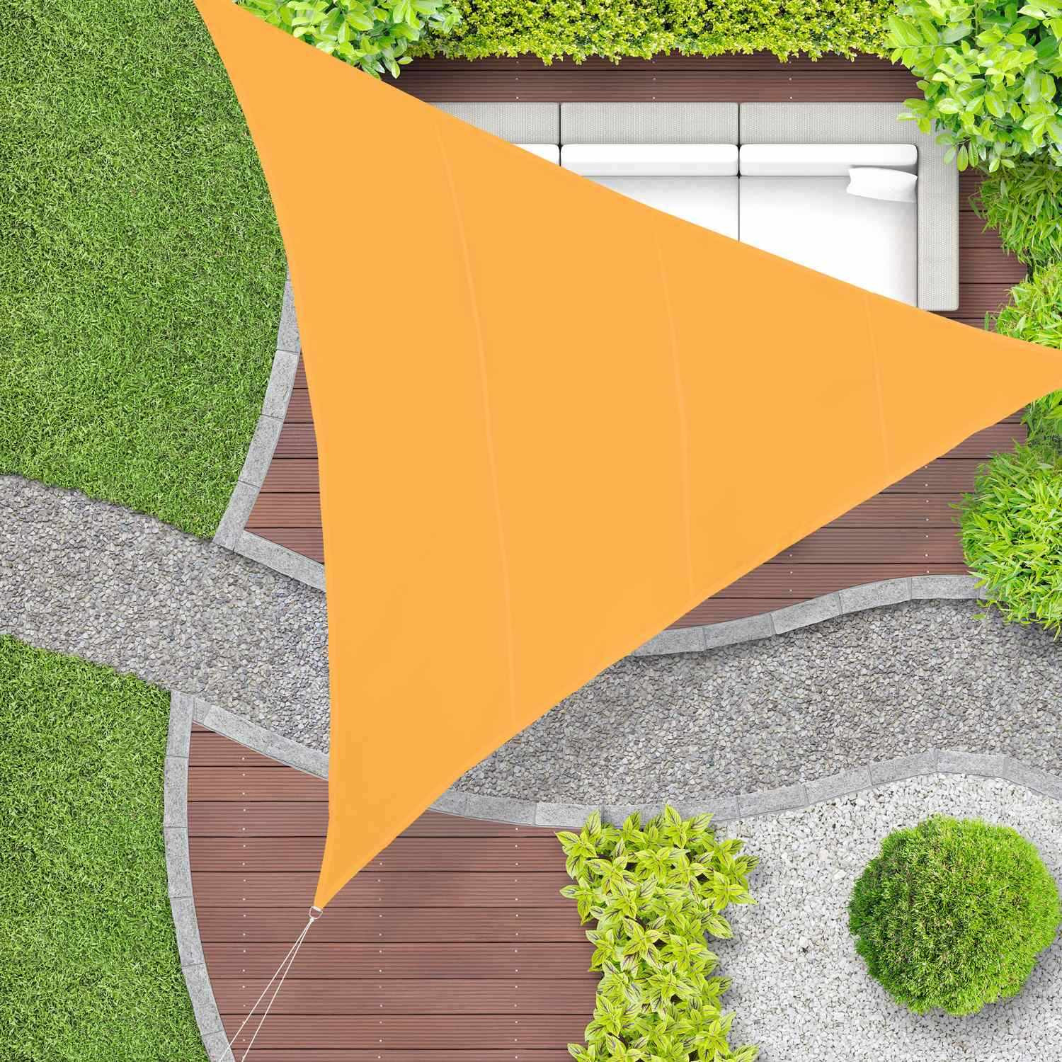 Vela solar triangular amarilla