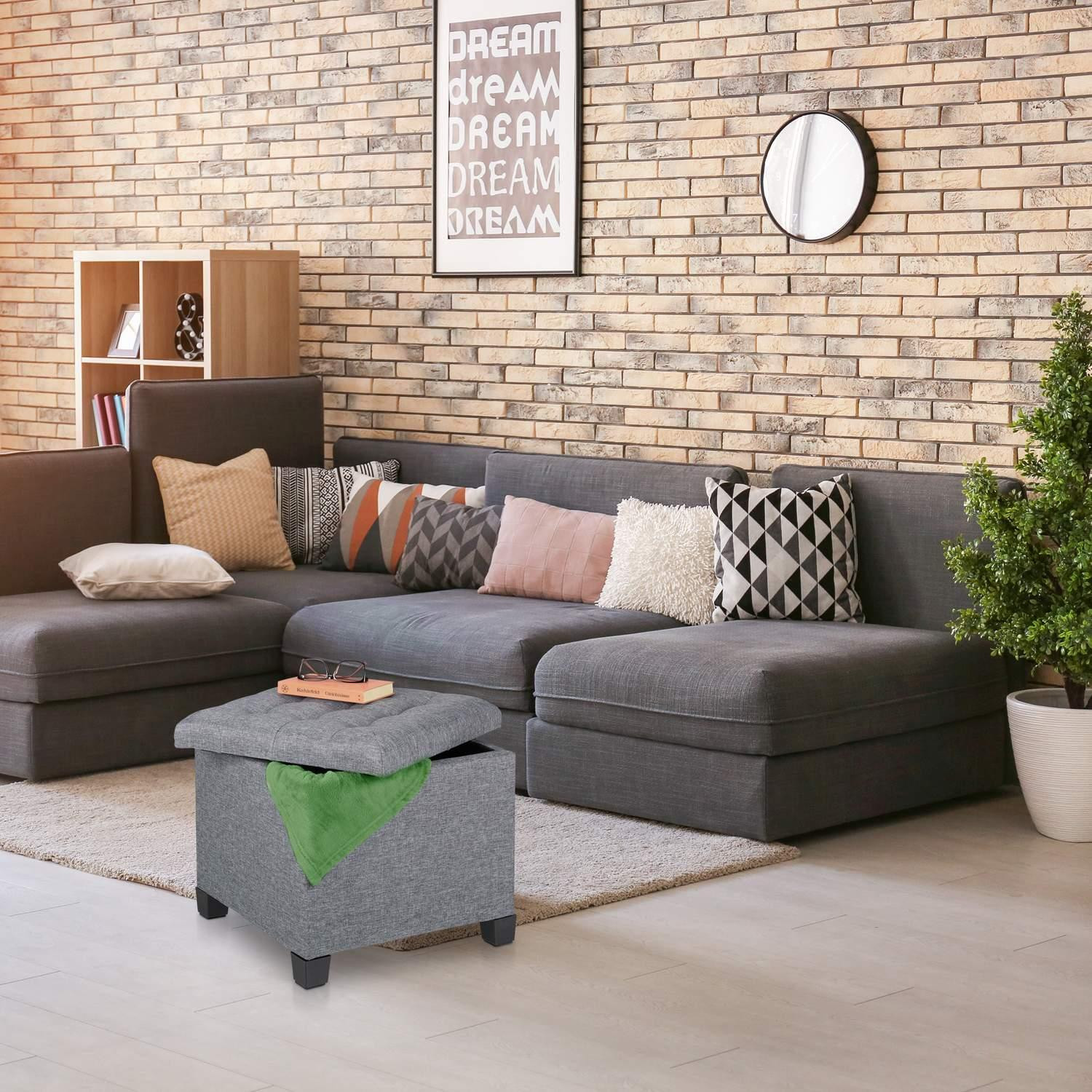 Hocker mit Polsterung in Grau