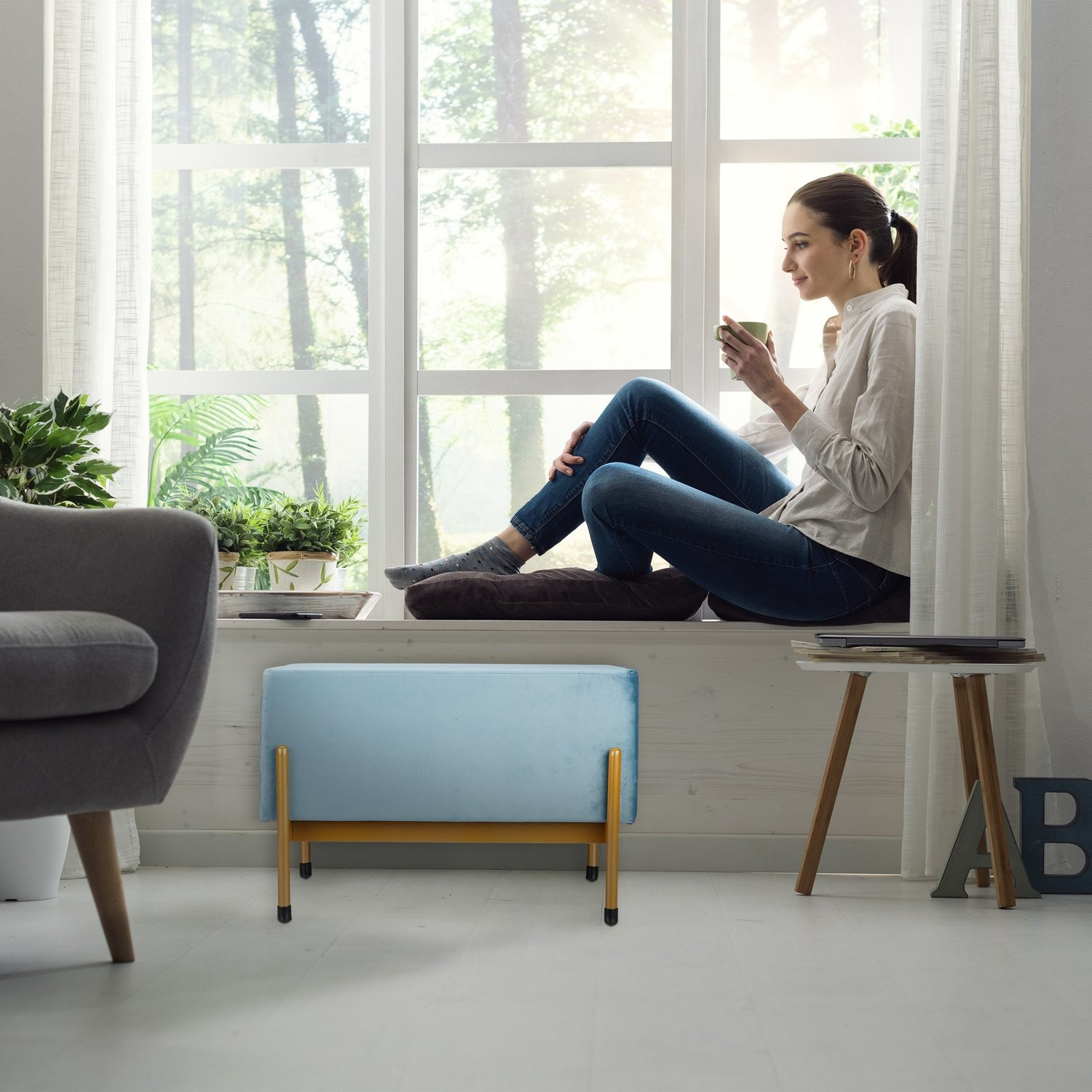 Bench in velvet
