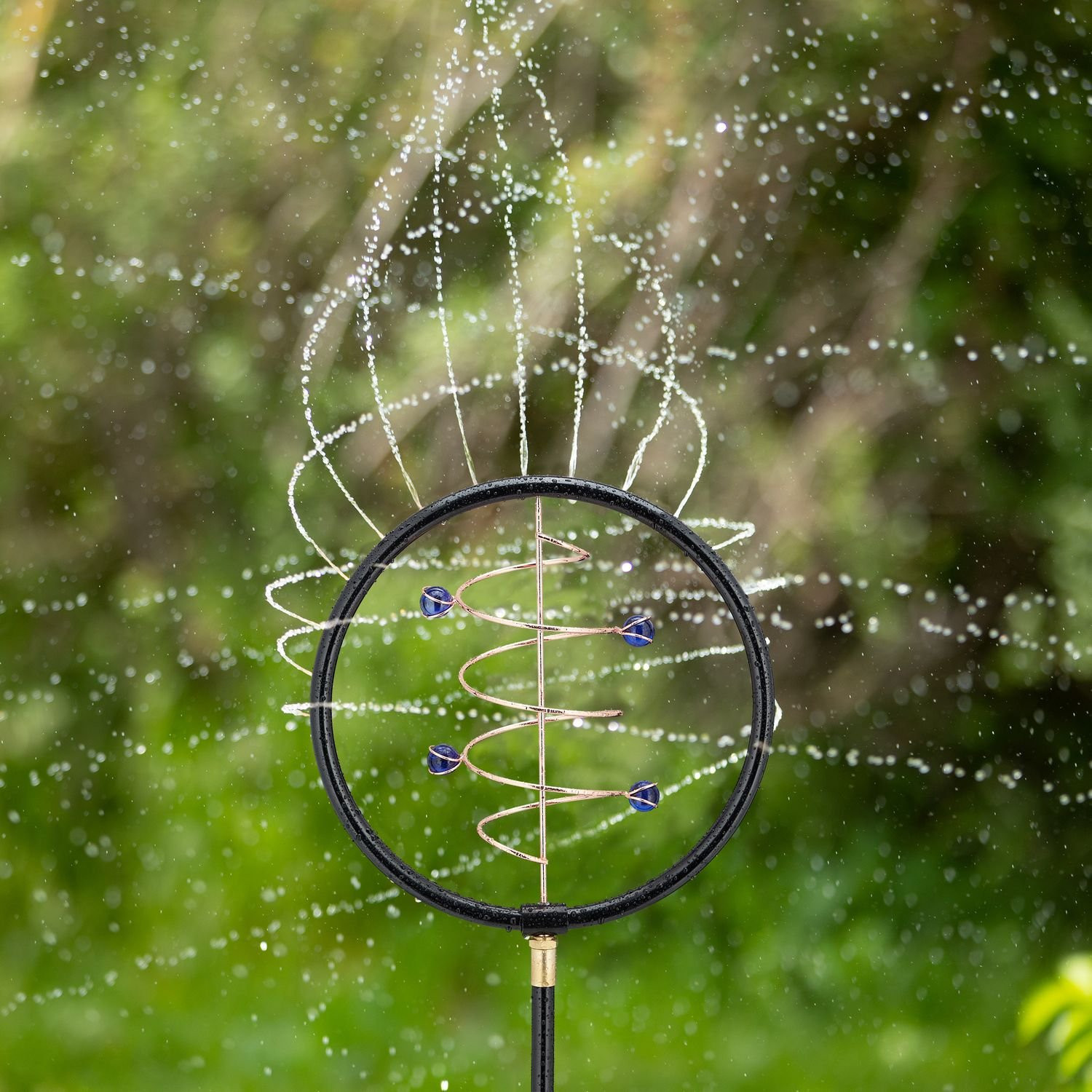 Gartensprinkler schwarz