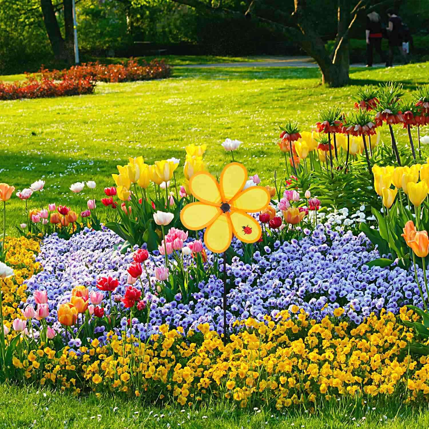Wind Spinner Blume im Freien